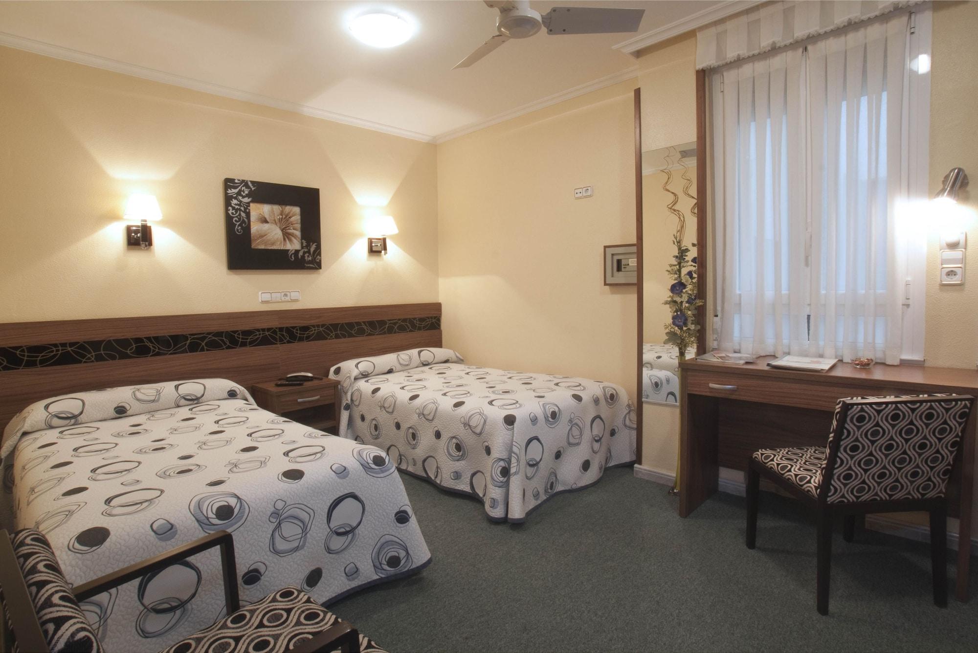 Hotel Castilla Gijón Eksteriør billede