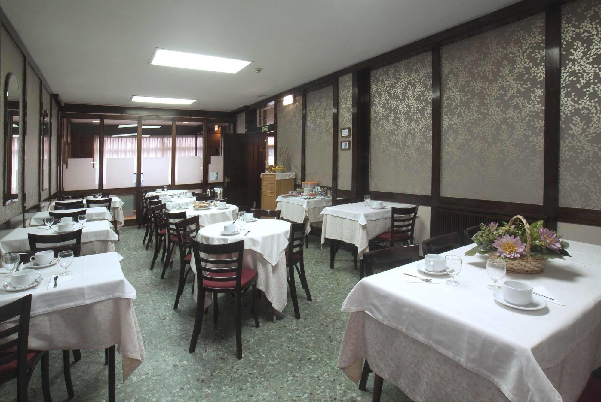 Hotel Castilla Gijón Eksteriør billede